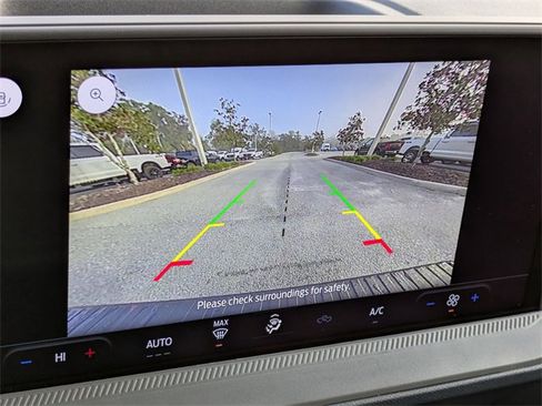 Used 2025 Ford Maverick XL image 19