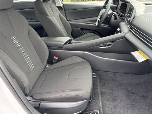 New 2026 Hyundai Elantra Blue image 13