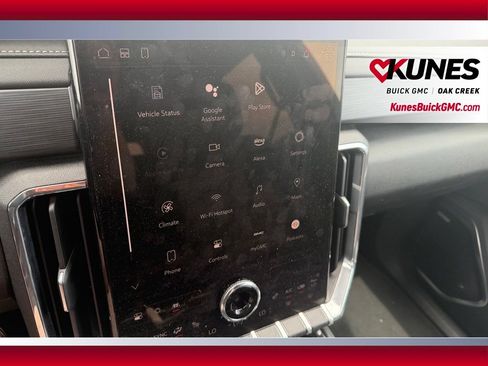 Used 2024 GMC Acadia Elevation AWD/4WD image 23