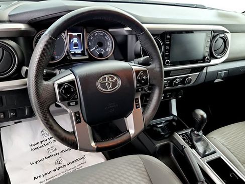 Used 2023 Toyota Tacoma SR5 AWD/4WD image 24