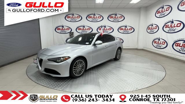 Used 2019 Alfa Romeo Giulia Ti w/ Quick Order Package 22X Lusso AWD/4WD image 6