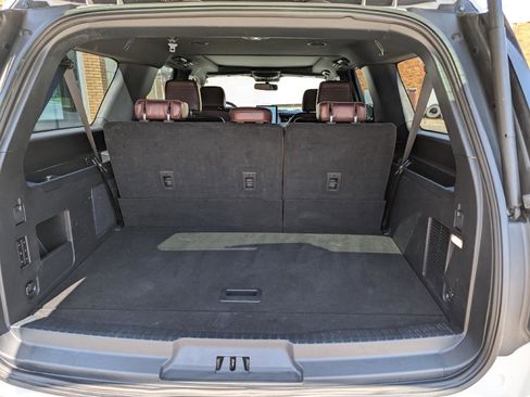 Used 2023 Ford Expedition Max Limited AWD/4WD image 14