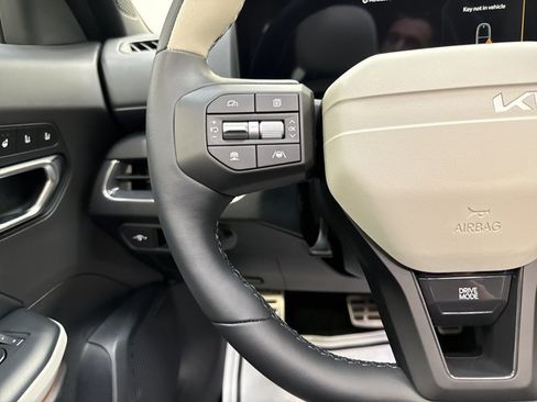 New 2026 Kia K4 GT-Line Turbo FWD image 17