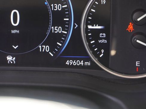 Used 2021 Buick Enclave Avenir w/ Avenir Technology Package FWD image 24