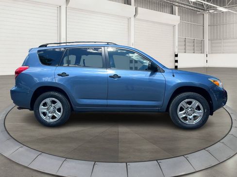 Used 2007 Toyota RAV4 4WD image 2