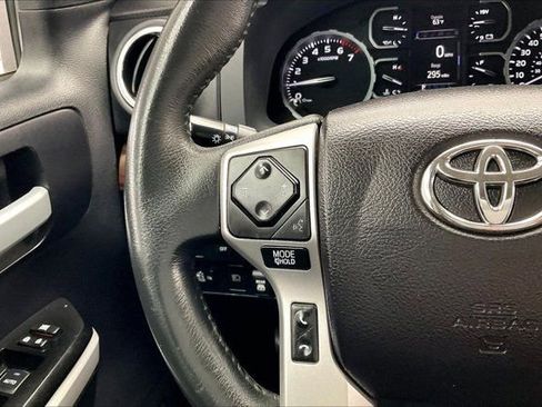 Used 2021 Toyota Tundra Limited w/ Limited Premium Package AWD/4WD image 21