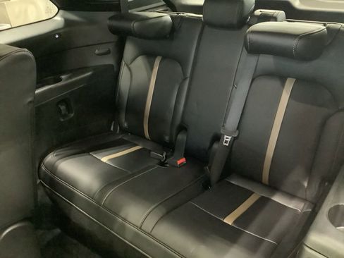 Certified 2025 MAZDA CX-90 3.3 Turbo S w/ Premium Package image 26