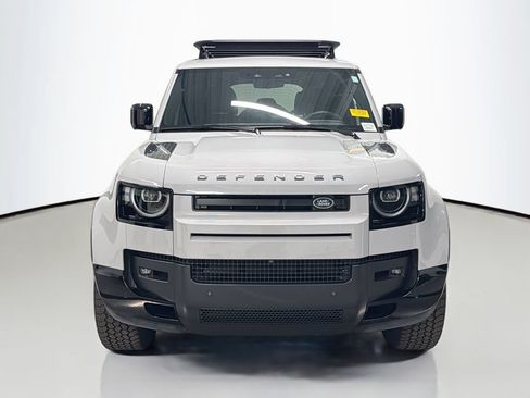 Used 2026 Land Rover Defender 110 X-Dynamic SE AWD/4WD image 6