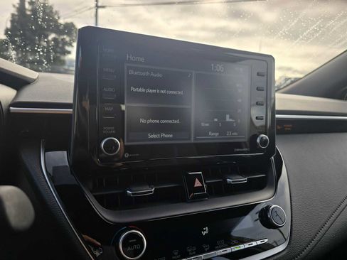 Used 2022 Toyota Corolla SE image 26