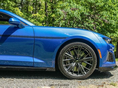 Used 2017 Chevrolet Camaro ZL1 w/ LPO, ZL1 Protection Package RWD image 11
