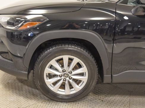 Used 2023 Toyota Corolla Cross LE image 14