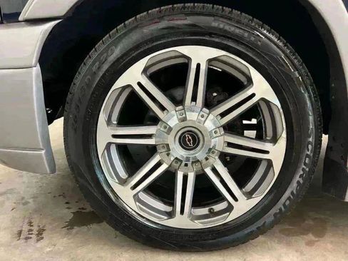 Used 2017 Chevrolet Express 2500 image 50