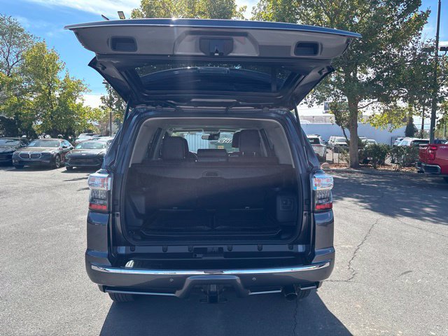 Used 2023 Toyota 4Runner Limited AWD/4WD image 9