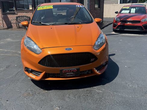 Used 2019 Ford Fiesta ST w/ ST Recaro Package image 18