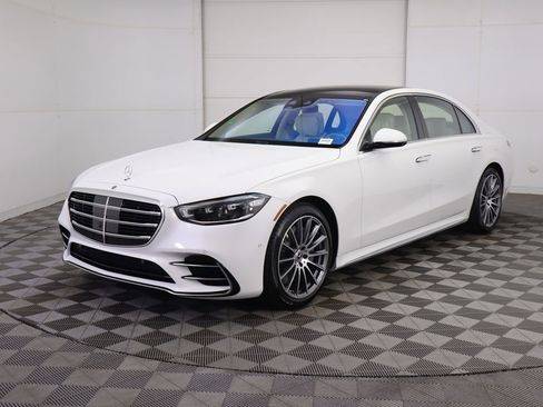 New 2026 Mercedes-Benz S 580e 4MATIC Sedan image 1