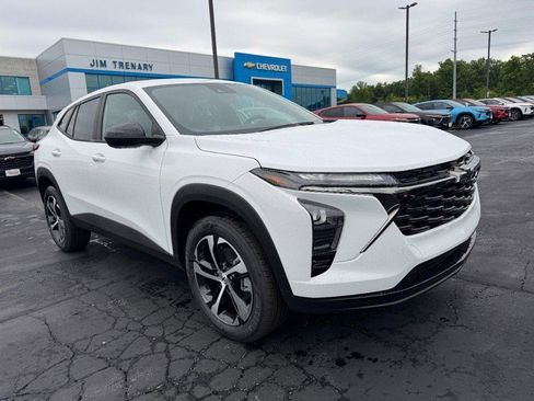 New 2026 Chevrolet Trax RS FWD image 24