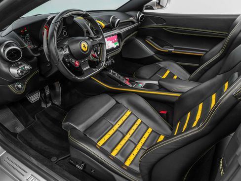 Certified 2023 Ferrari Portofino M image 41