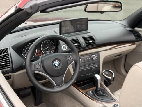 Used 2012 BMW 128i Convertible image 10