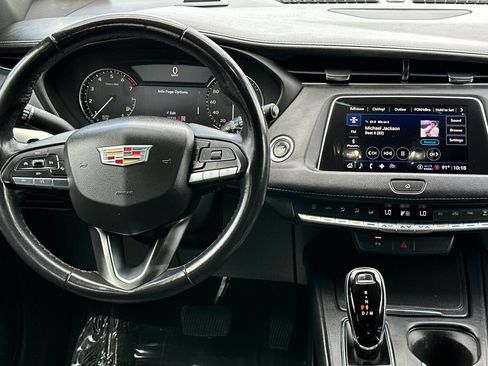 Used 2022 Cadillac XT4 Premium Luxury w/ Safety Alert Package AWD/4WD image 30