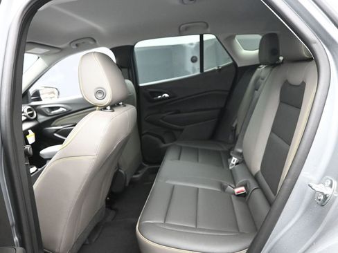 New 2026 Chevrolet Trax ACTIV w/ Driver Confidence Package image 11