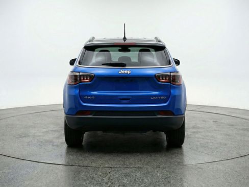 Used 2025 Jeep Compass Limited AWD/4WD image 7