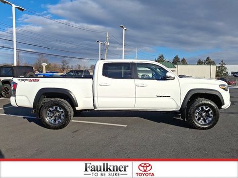 Certified 2023 Toyota Tacoma TRD Off-Road image 7