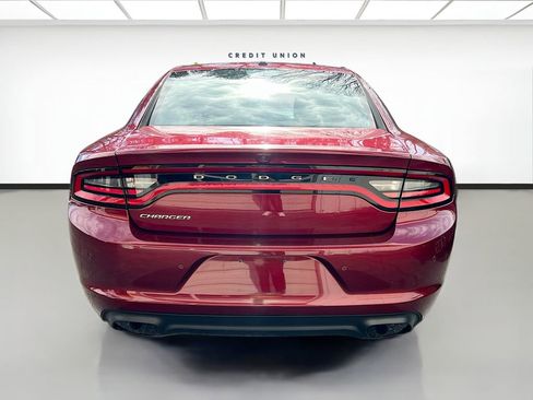 Used 2022 Dodge Charger SXT image 5