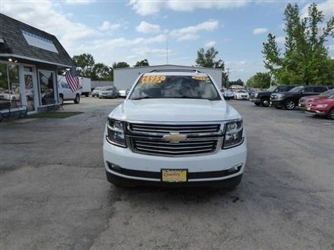 Used 2015 Chevrolet Suburban LTZ AWD/4WD image 3