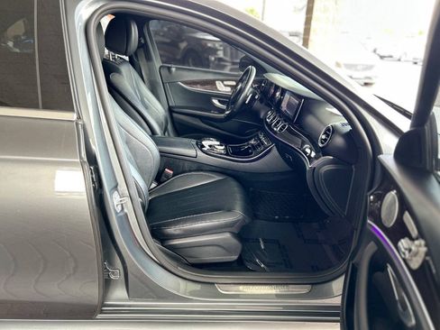 Used 2017 Mercedes-Benz E 300 4MATIC image 55