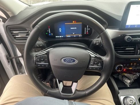 Used 2023 Ford Escape Active image 13