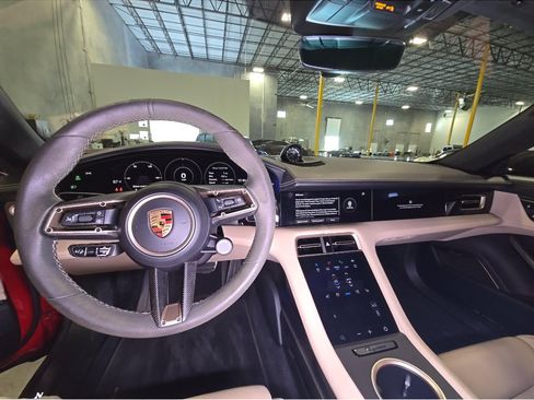 Used 2022 Porsche Taycan Turbo S AWD/4WD image 10