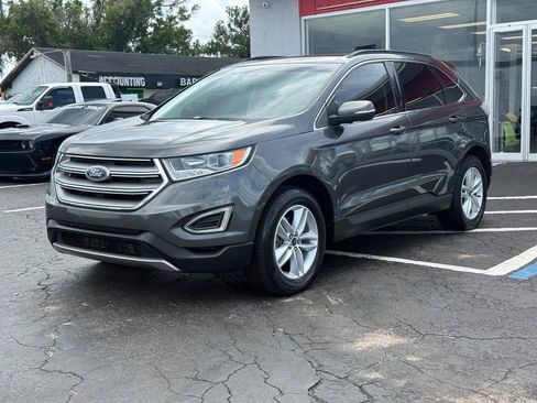 Used 2018 Ford Edge SEL w/ Equipment Group 201A FWD image 3