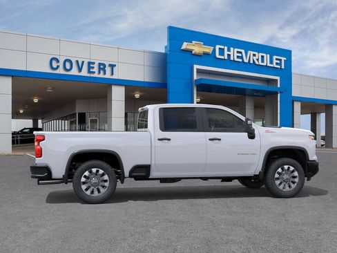 New 2026 Chevrolet Silverado 2500 Custom w/ Custom Value Package AWD/4WD image 5