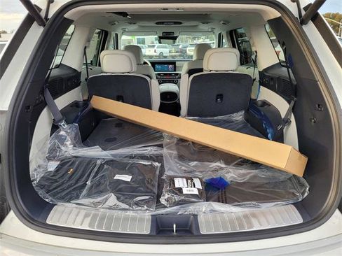 New 2026 Hyundai Palisade Calligraphy image 16