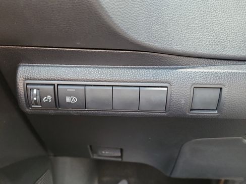 Used 2022 Toyota Corolla LE image 22