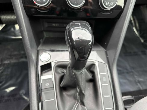 Certified 2023 Volkswagen Taos S FWD image 37