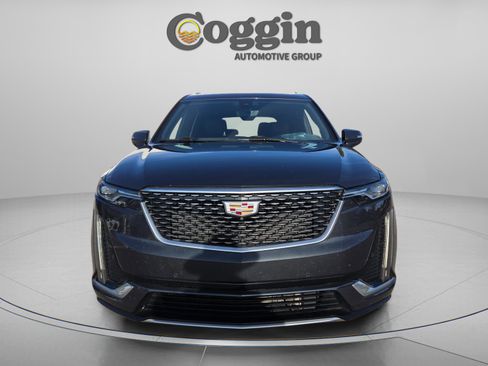 Used 2021 Cadillac XT6 Premium Luxury image 8