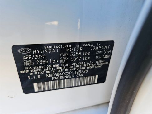 Used 2023 Genesis G80 2.5T image 30