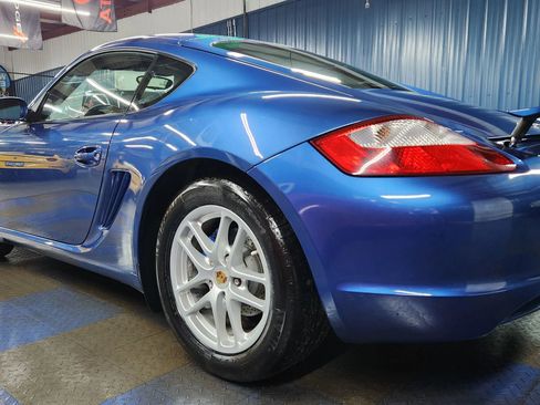 Used 2007 Porsche Cayman image 4
