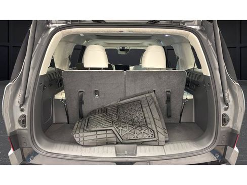 Used 2025 Hyundai Santa Fe Calligraphy AWD/4WD image 26