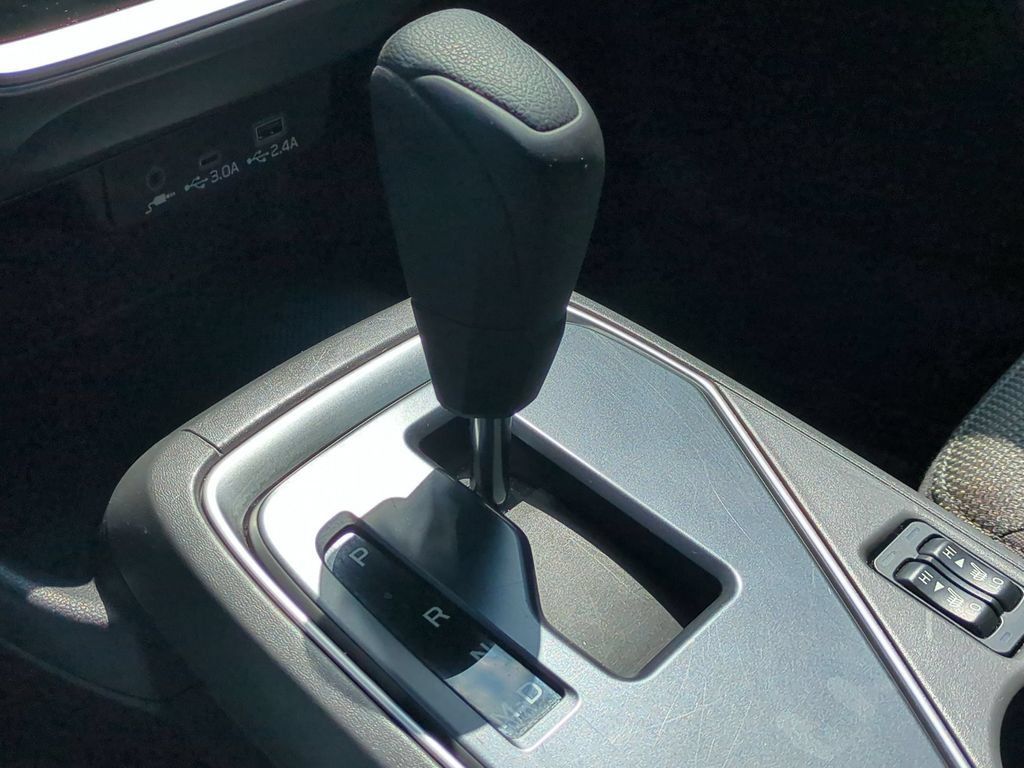 Used 2024 Subaru Crosstrek 2.0i Premium AWD/4WD image 19