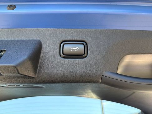 New 2026 Kia Sportage SX FWD image 17