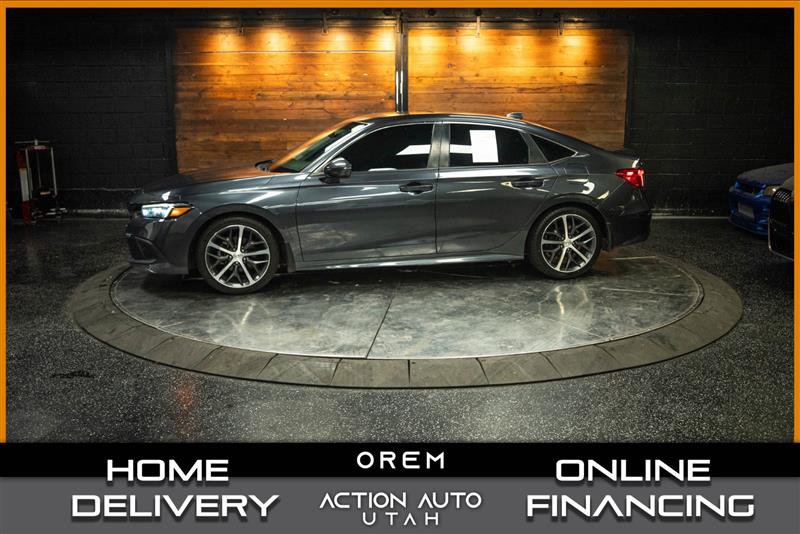 Used 2022 Honda Civic Touring image 1