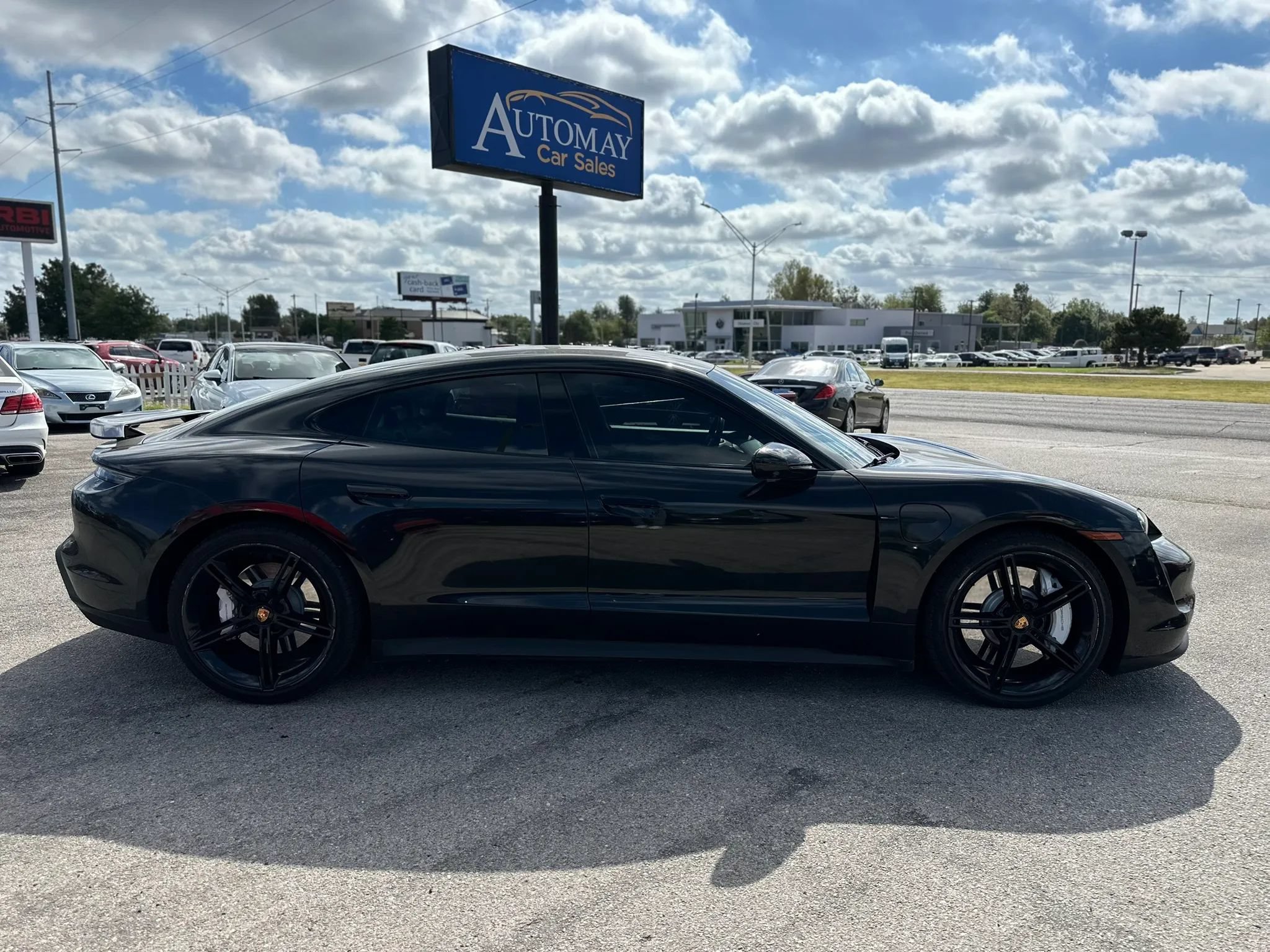 Used 2022 Porsche Taycan 4S AWD/4WD image 5