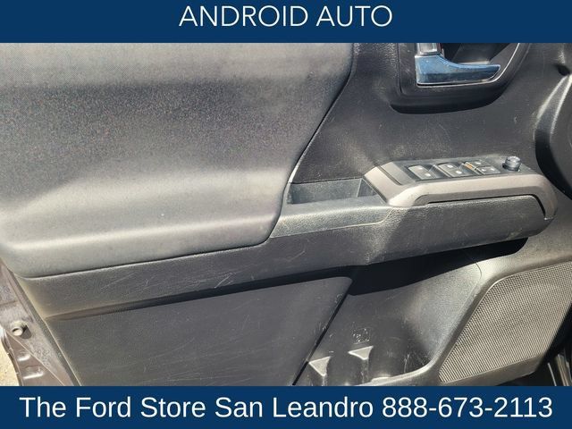 Used 2021 Toyota Tacoma TRD Sport w/ Technology Package RWD image 12