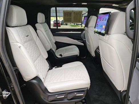 Certified 2026 Cadillac Escalade ESV Platinum Sport w/ LPO, ONYX Package image 27