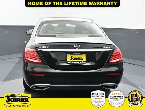 Used 2018 Mercedes-Benz E 300 4MATIC image 5