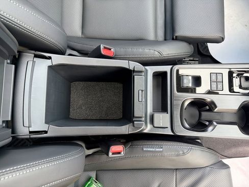 New 2026 Subaru Outback Touring XT image 34