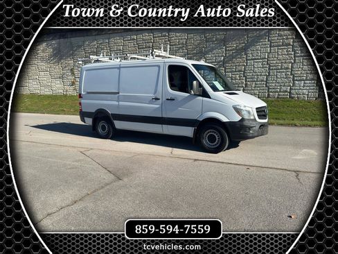 Used 2014 Mercedes-Benz Sprinter 2500 image 1
