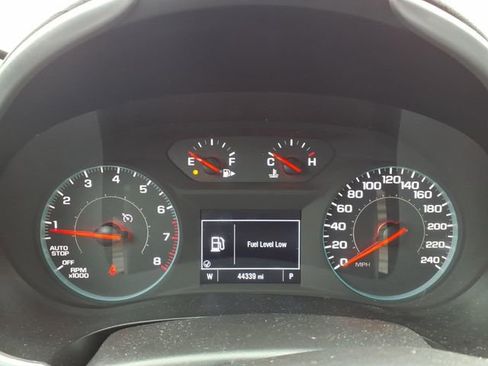 Used 2024 Chevrolet Malibu LT image 17